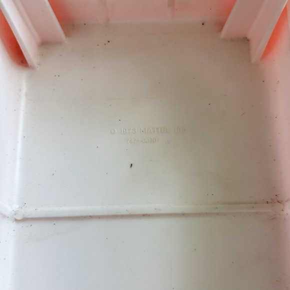 Mattel 1973 Barbie‎ Townhouse Pink Couch/Bed Vintage #7825 - Picture 4 of 4